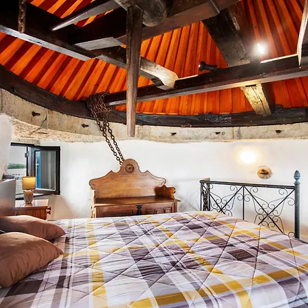 Moinho Esteveiras Ferienhaus *