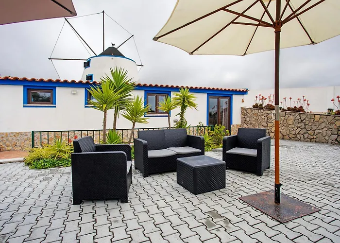 Moinho Esteveiras * אה דוס קונהאדוס