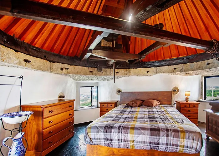 Moinho Esteveiras בית נופש *