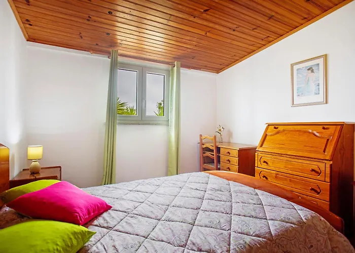 בית נופש Moinho Esteveiras אה דוס קונהאדוס